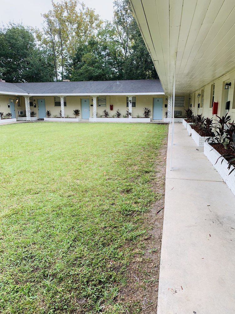 Conant Apartments / 7154 - 7166 Conant Avenue, Jacksonville, FL 32210: 7154-7166 Conant Ave, Jacksonville, FL, 32210